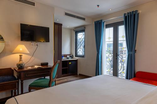 Calista Trendy Hotel & Spa — City view