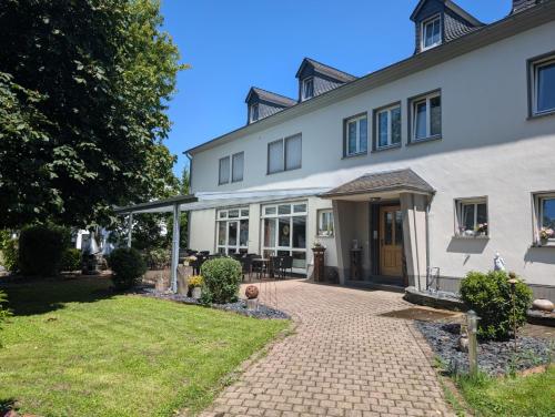 Afbeelding uit fotogalerij van Ferienwohnung in Riol