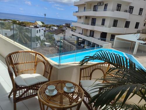 Luxury Seaview Apartment Flic en Flac CFF07