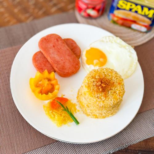 Mad på hotellet eller i nærheden