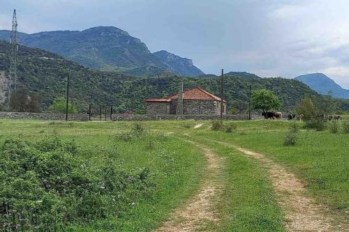 Φυσικό τοπίο κοντά σε αυτή η παραθεριστική κατοικία