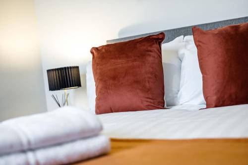Anfield Cosy Stays - Close to Stadium - Sleeps 14 photo 25