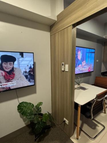 Fame Residences Mandaluyong 1 BR with two Big TV with Balcony