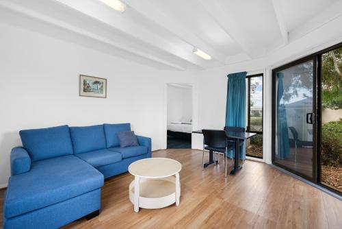 Posezení v ubytování Sundown Villas