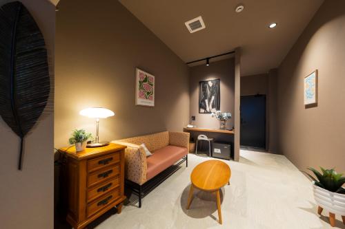 旅館 はちすの糸 Ryokan HachisunoItoにあるシーティングエリア