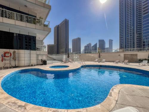 Stunning Space with Full Marina View photo 3