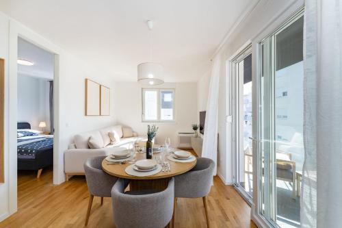 Χώρος καθιστικού στο Luxury apartment Niko - garage space and panoramic view