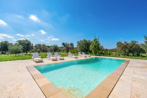 Bazén v ubytování La Dimora di Nobile by Rentbeat nebo v jeho okolí