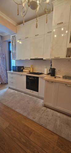 Virtuvė arba virtuvėlė apgyvendinimo įstaigoje Apartment 23
