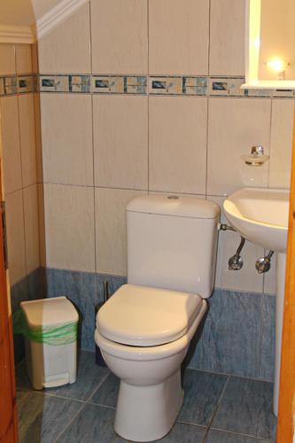 Ένα μπάνιο στο Studios&apartments Thomas