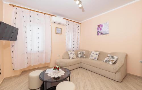 Nice Apartment In Senj With Wifi