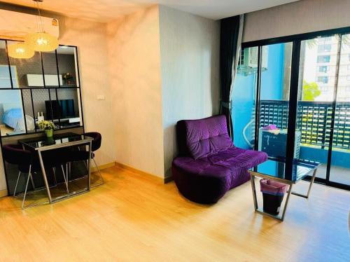Χώρος καθιστικού στο Minnie room Pattaya 3