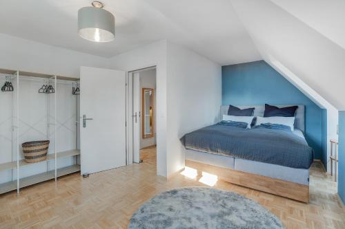 Spacious Quiet Family Suite - 2BR & Free Parking in Altstadt by HERO HOMES Graz