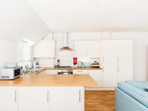 Pass the Keys Self Contained 1 Bed in Shipston-On-Stourにあるキッチンまたは簡易キッチン