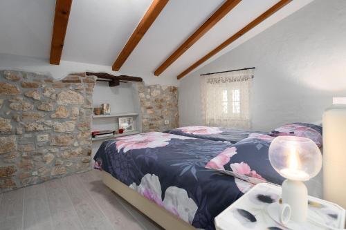 Exquisites Apartment im Herzen von Porec mit Meerblick, nur 150 Meter zum Strand