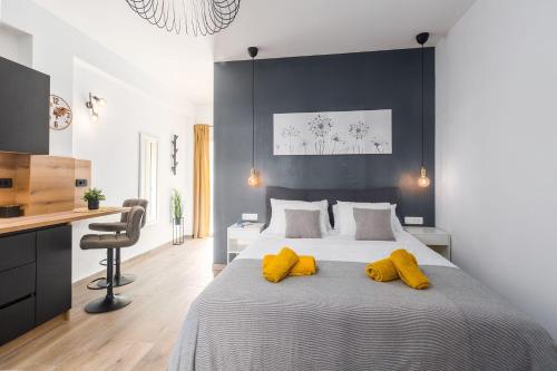 Reizendes Apartment nur 250 Meter zum Strand mit privater Terrasse, Grill, WiFi