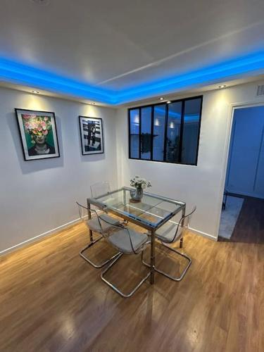 logement moderne ambiance led personnalisable