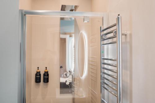 Ένα μπάνιο στο Villa Del Sole Inn