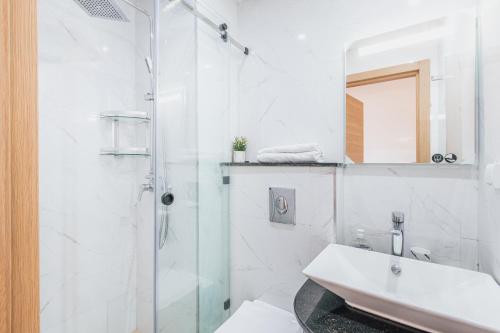 Koupelna v ubytování Migdal Gueliz Apart Hôtel