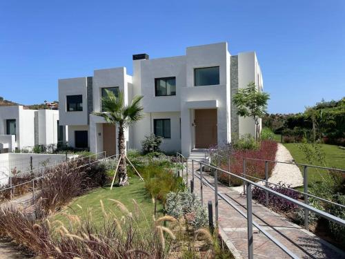 Villa Marbella Beach Golf Santa Clara