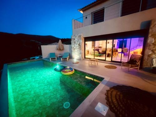 Villa Casa Maredda bord de mer avec piscine