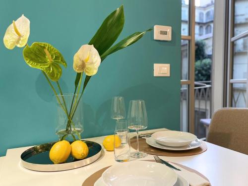Piazza Vittorio Two-level Modern Apartment photo 16