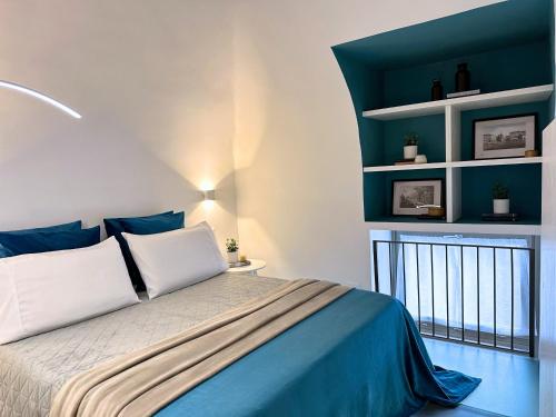 Piazza Vittorio Two-level Modern Apartment photo 8