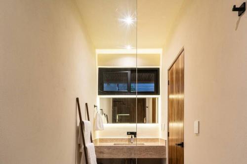 Koupelna v ubytování New Tulum Gem Private Pool Ground Floor