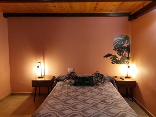 A bed or beds in a room at Dúplex El Cauce