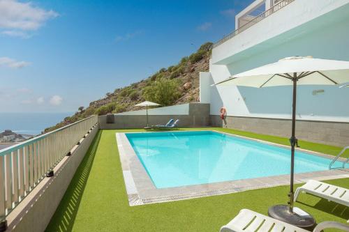 African Sunrise by Villas Rivero