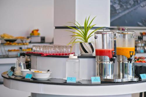 Jídlo v hotelu nebo okolí