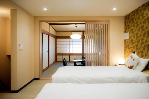 Rakuyado Turuhashi