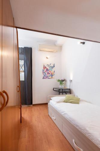 Soft Colors Exclusive Apartment - Navigli District - M2