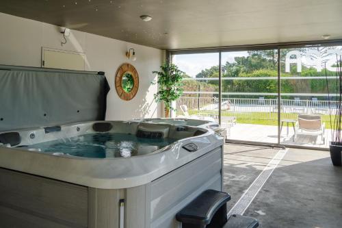 Fotografie z fotogalerie ubytování Le Galet Hotel & Spa v destinaci Saint-Philibert