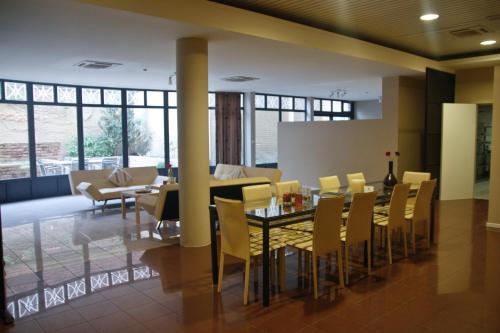 Posezení v ubytování Ambassador Suites Antwerp