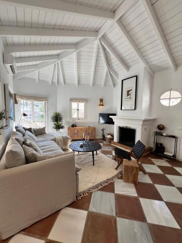 Casa de Oro Luxurious Townhouse