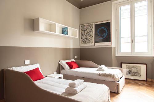 Youhosty - Chinatown Bright and Luxury Apartment