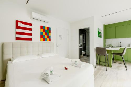 Home Sofia Room 5, for Couples -By EasyLife Swiss