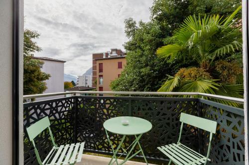 Home Sofia Room 5, for Couples -By EasyLife Swiss