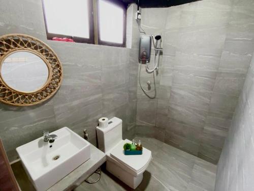 Koupelna v ubytování Larkin Bungalow Homestay