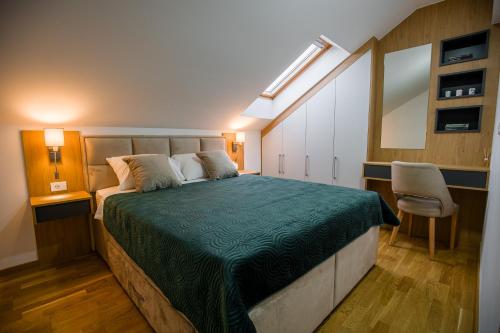 Postel nebo postele na pokoji v ubytování TOP VIEW apartment 44