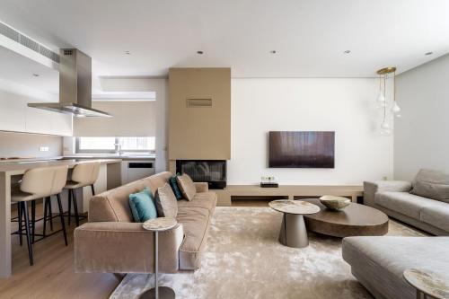 Glyfada Gem - 3BD apartment