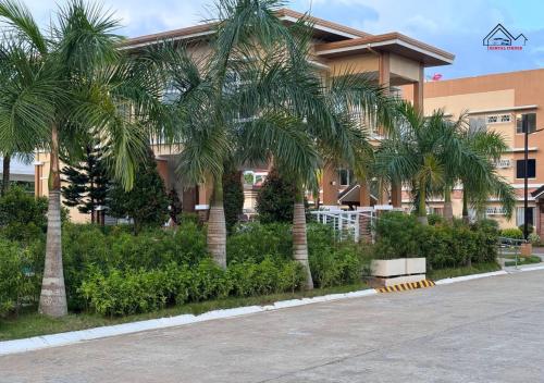 Κήπος έξω από το Puerto Princesa Best Pet-Friendly Condo Near City Center - B2 5Kunzite