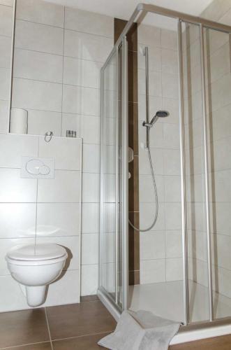 Haus Alpin Apartmentsにあるバスルーム
