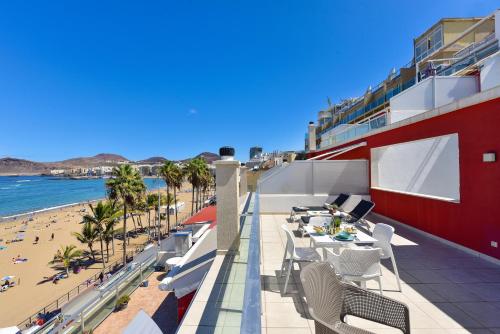 Apartment over the sea Las Canteras MC by VillaGranCanaria