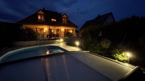 Πισίνα στο ή κοντά στο HAVRE DE PAIX - Maison 3 étoiles - Piscine Privée - Europapark