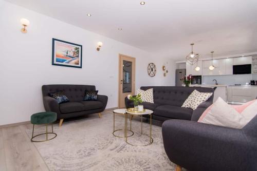Apartment Tom