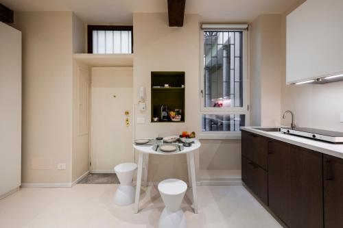 Pontaccio, 4 - Central studio in the art district
