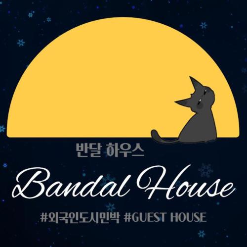 Certificato, attestato, insegna o altro documento esposto da Bandal House