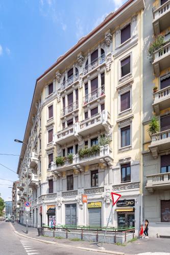 Welcome to the center of Milan